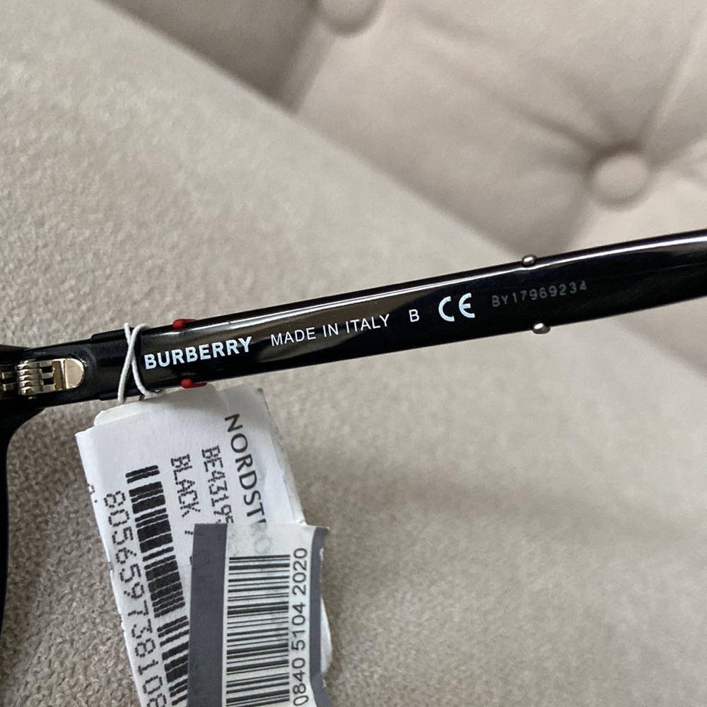 Nwt Burberry 58 Mm Rectangular Glasses - image 4